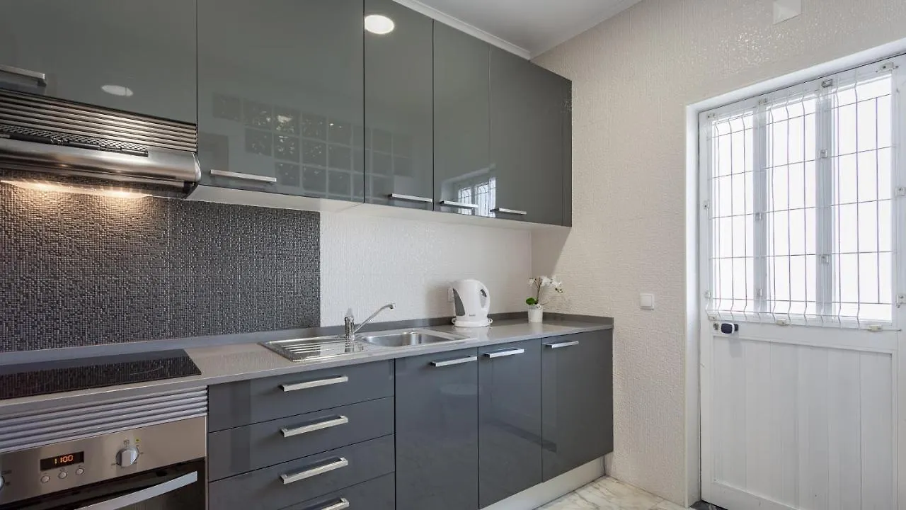 Apartment Duas Palmeiras By Lovelystay Albufeira